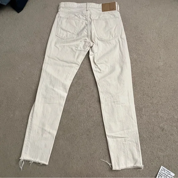 rag & bone Rosa Mid-Rise Boyfriend Jeans in Ecru with Distressing  